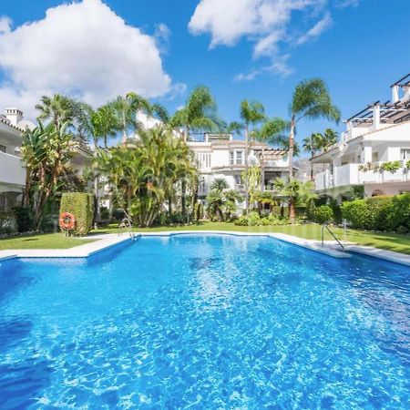 Willa 4 Bed House With Pool Walk To Puerto Banus Fast Internet Marbella Zewnętrze zdjęcie