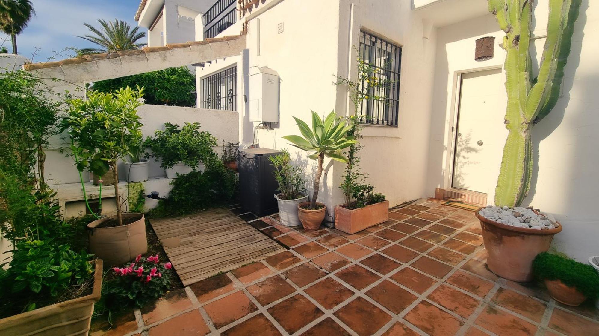 Willa 4 Bed House With Pool Walk To Puerto Banus Fast Internet Marbella Zewnętrze zdjęcie